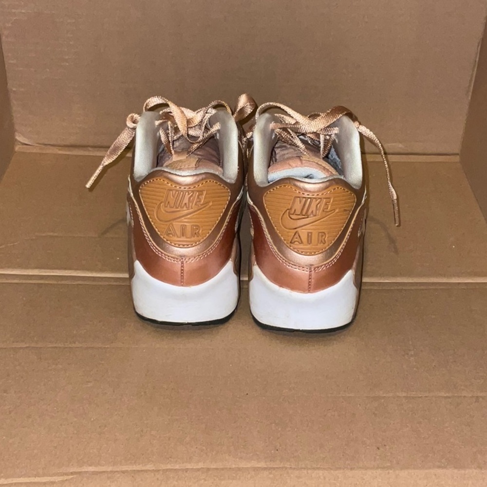 AIRMAX - Picture 4 of 5